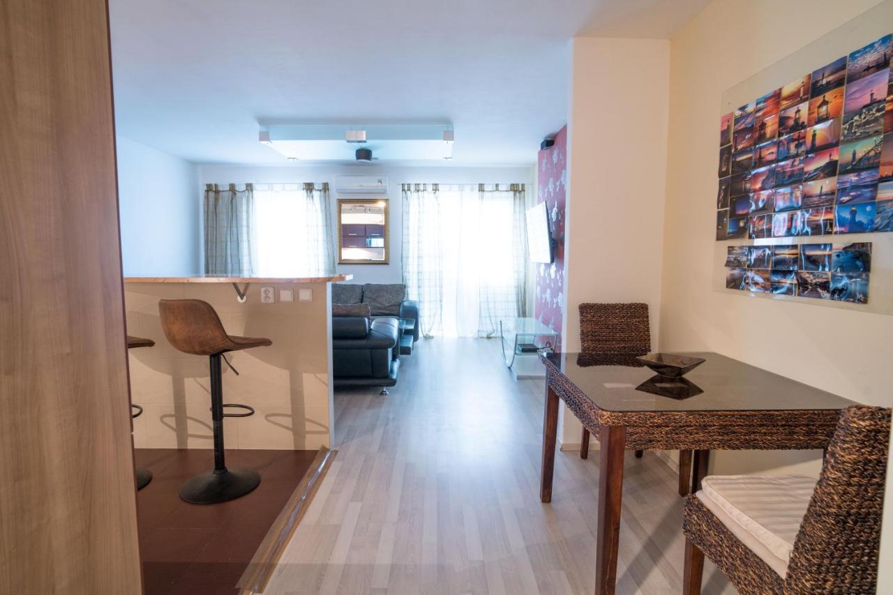 Vodni With Parking Apartment
