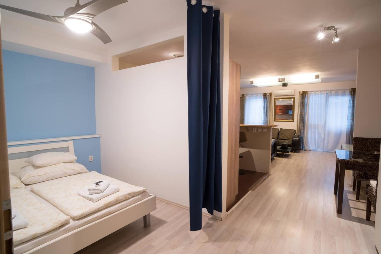 Vodni With Parking Apartment *