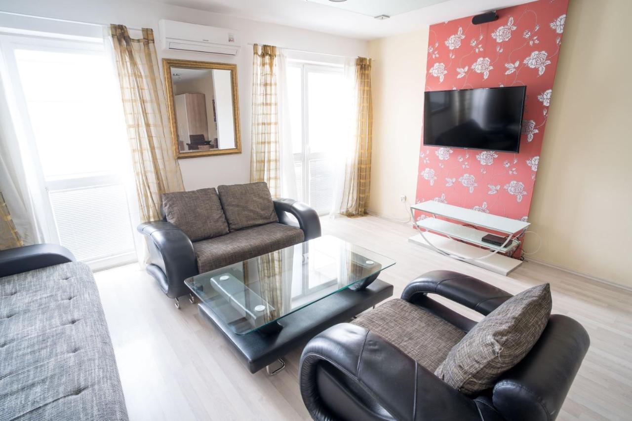 Vodni With Parking Apartment Brno